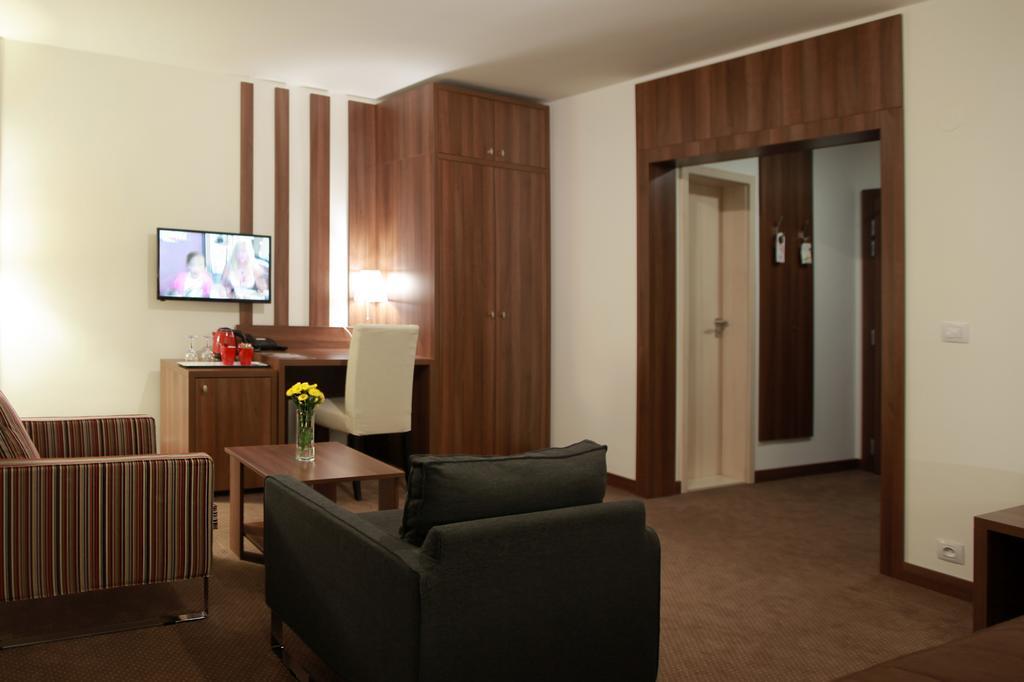 Hotel Metropol Spišská Nová Ves 객실 사진